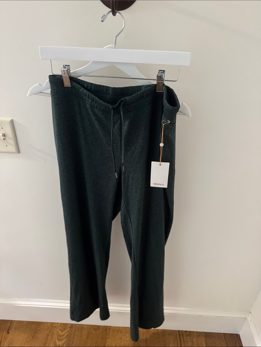 Quince Women’s Dark Forest Green lounge set
